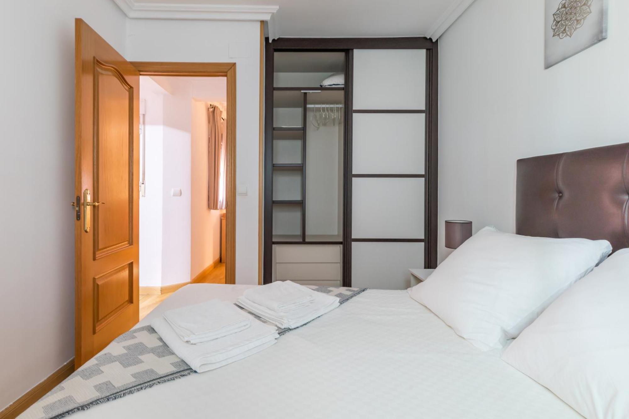 Apartamento Confortable Y Funcional En Vallecas Madrid Buitenkant foto