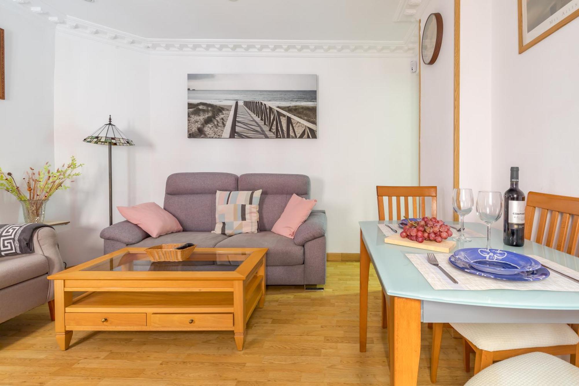 Apartamento Confortable Y Funcional En Vallecas Madrid Buitenkant foto